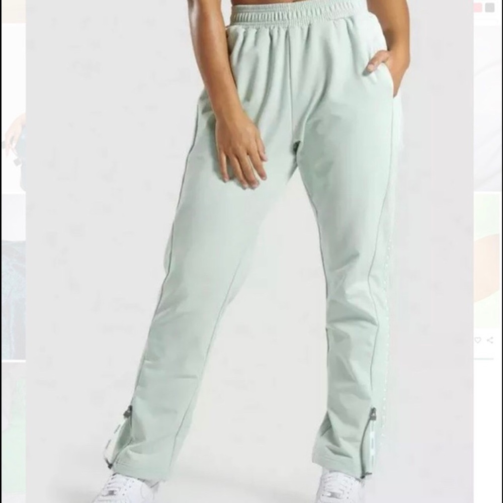 GYMSHARK Recess Joggers